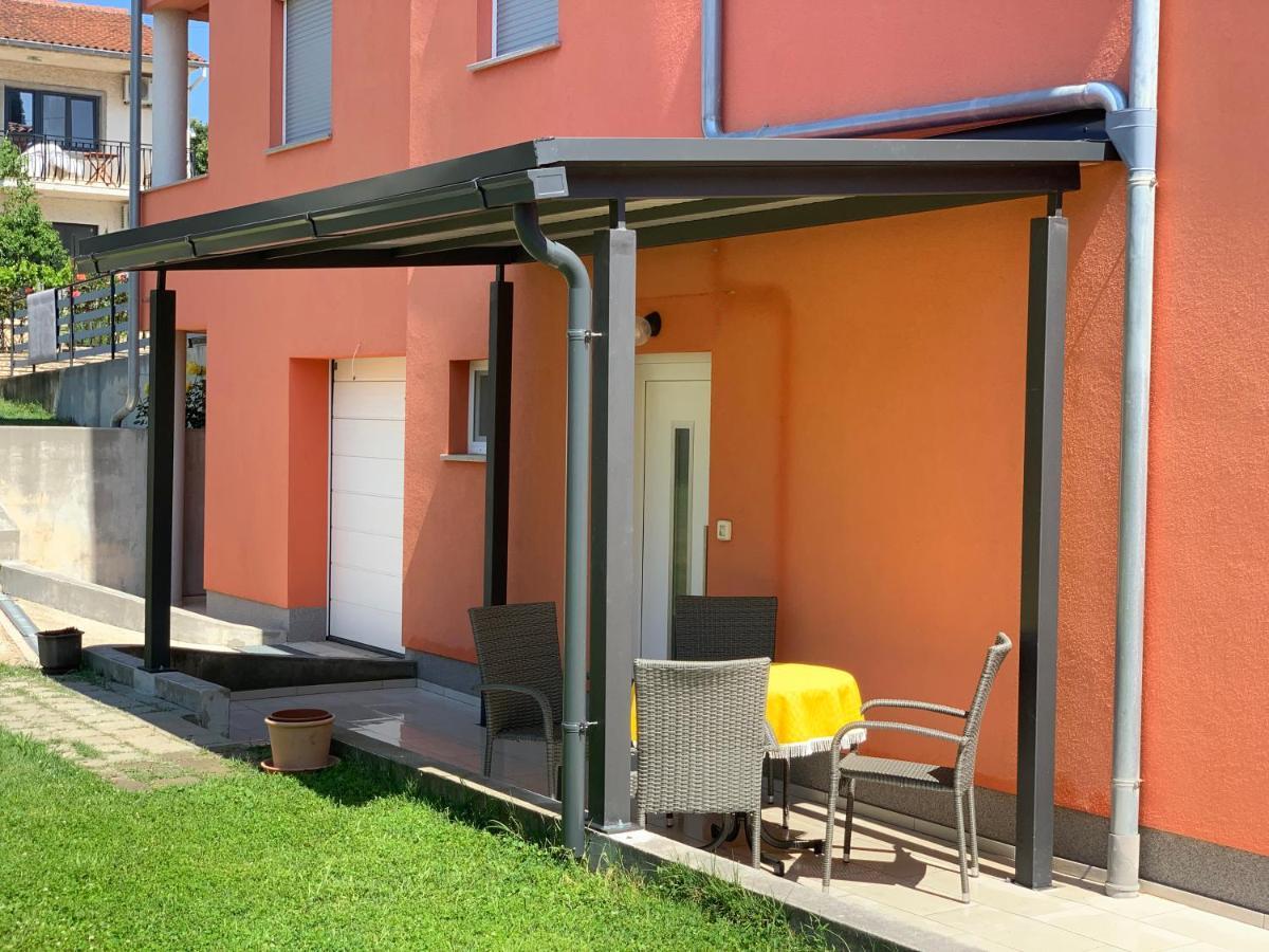 Apartment Luzia Banjole Exterior photo